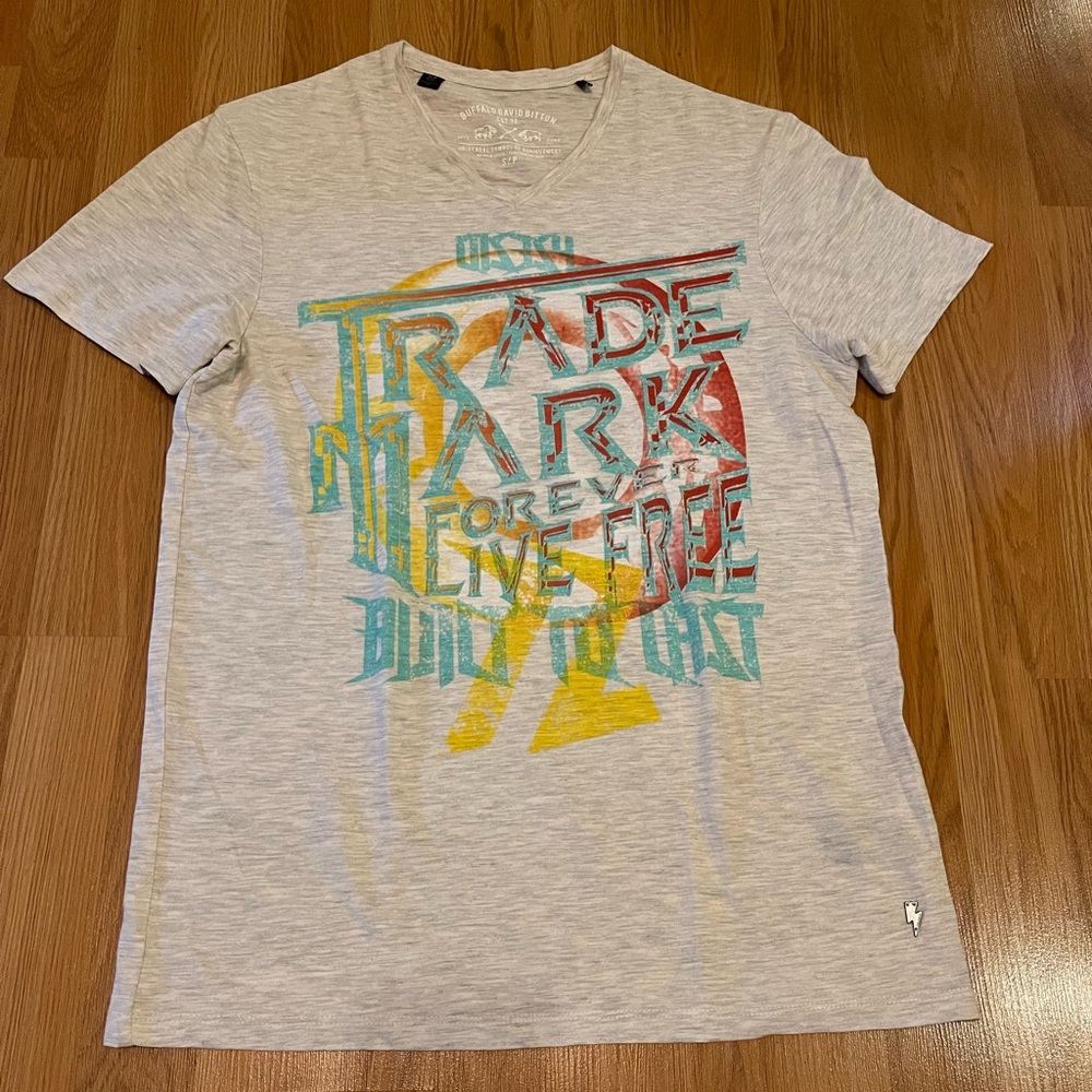 Buffalo David Bitton Trade Mark forever live free built to last tee